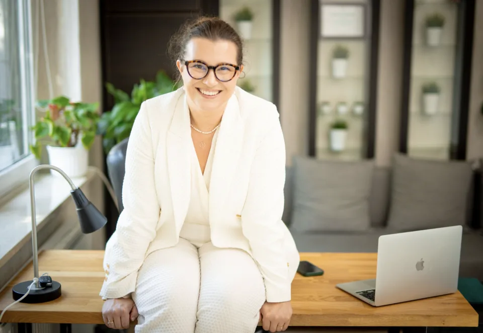Martyna Sterczewska podczas pracy